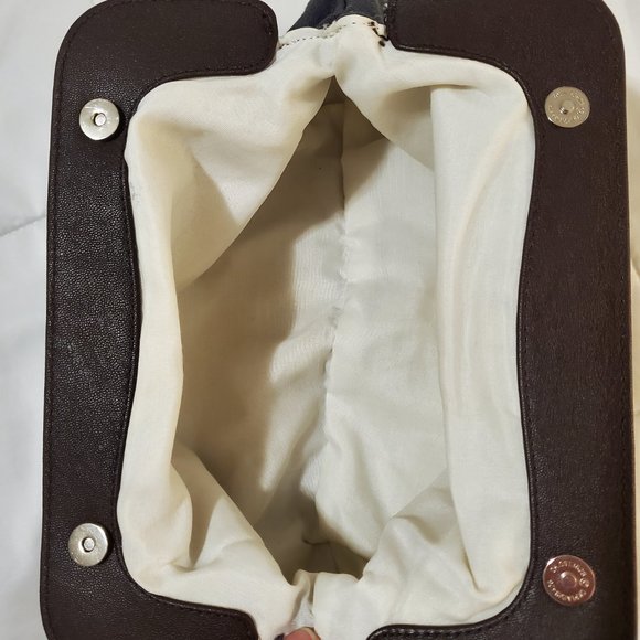 Gently Used Old Navy Clutch Purse, Linen and Faux Leather w/ Magnetic Closure - Picture 8 of 16